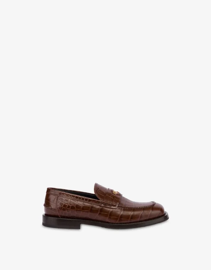 Moccasins in croc-print calfskin