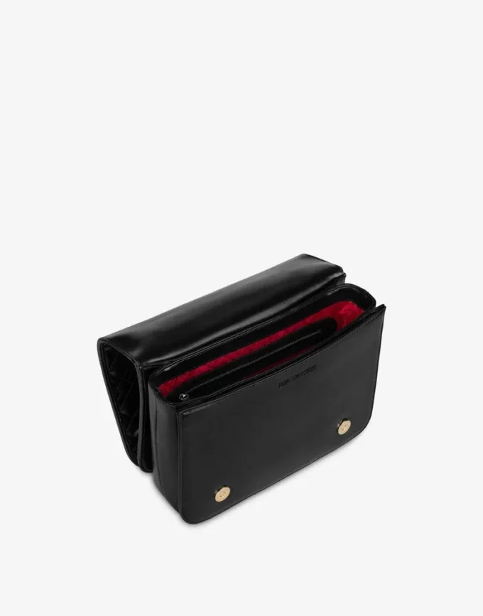 Quilted shoulder bag with logo