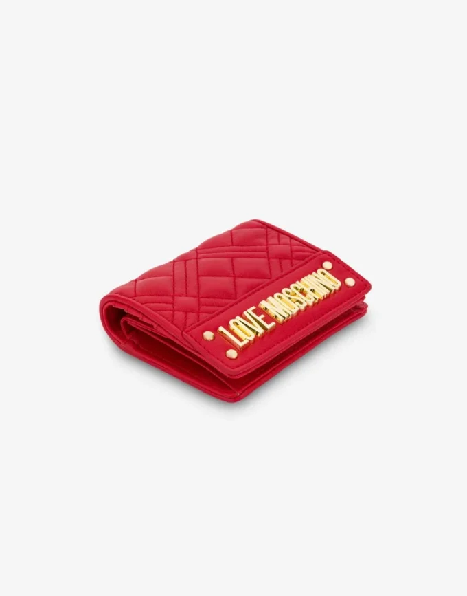 Small quilted wallet