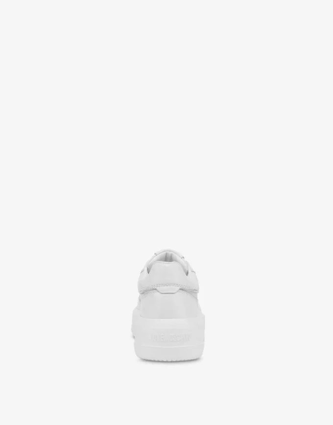 Sneakers in calfskin