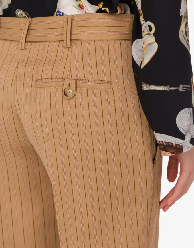 Wool crop pants